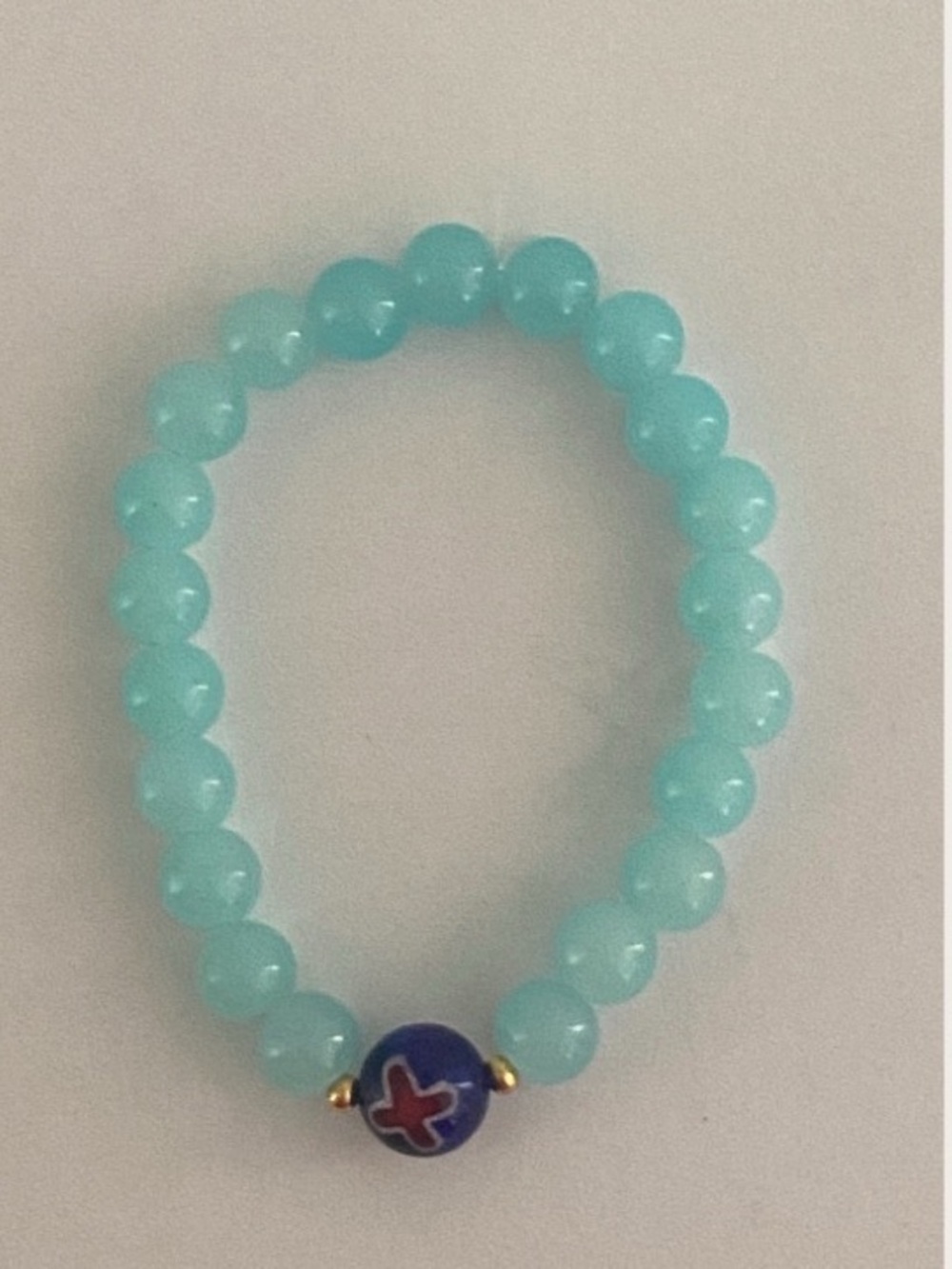 Aqua Beaded Stretch Bracelet with Blue Accent Bead